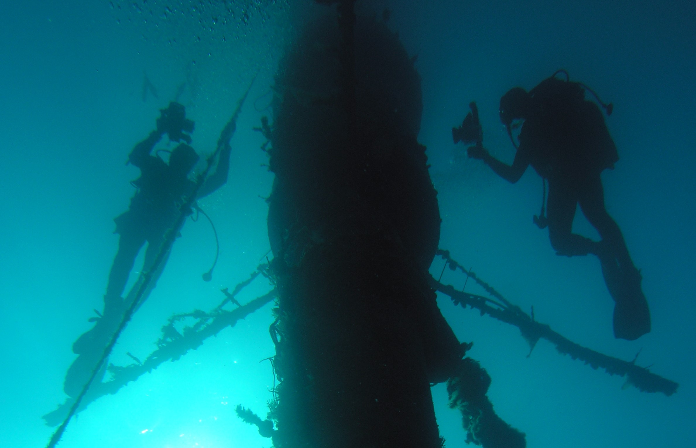 Underwater Pole
